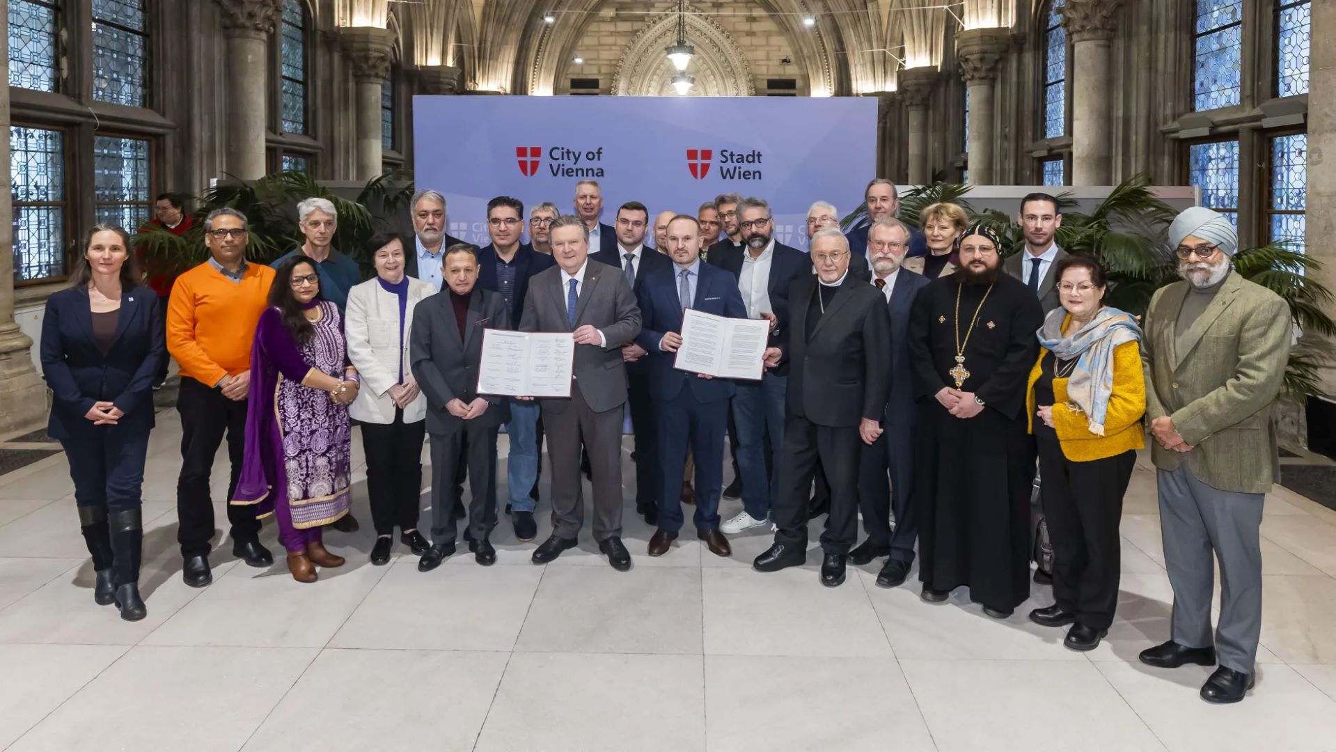 Wien_grundsatzerklaerung-religionsrat-gruppe2