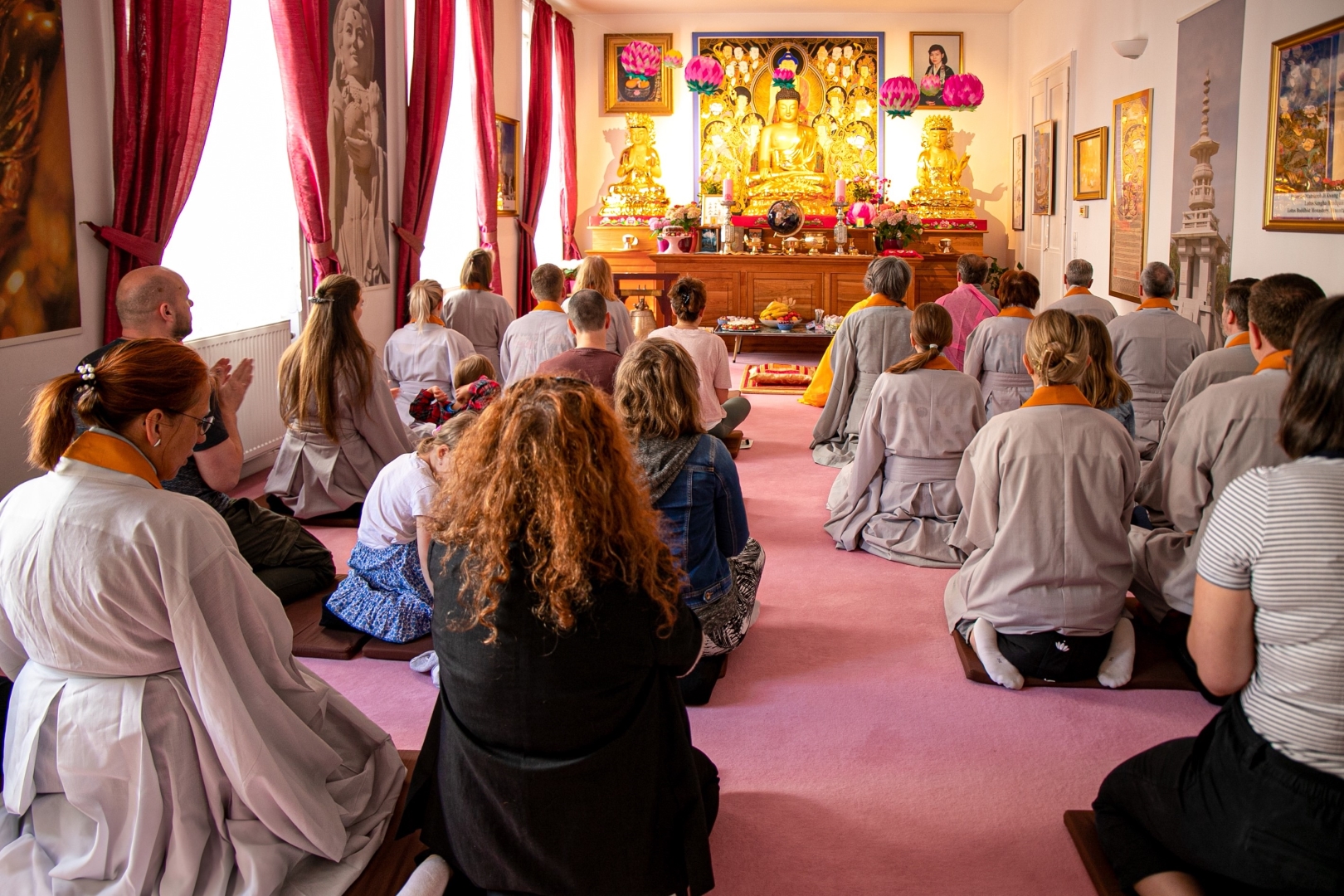 Yun Hwa Sangha - Gruppe