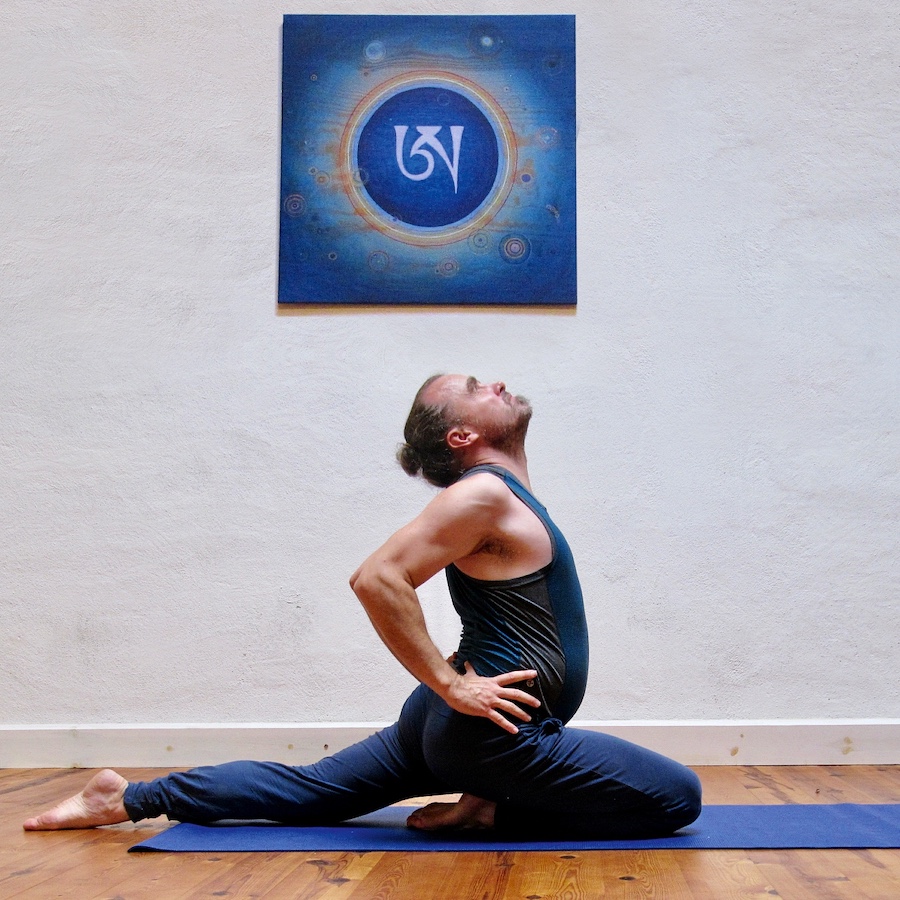 Yantra Yoga Position